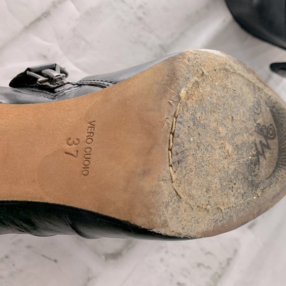 Vero Cuoio Booties - Picture 11 of 11